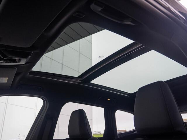 BMW X1 xDrive25e | M Sportpakket | Comfort Pack | Harman-Kardon | Stuurwielrand verwarmd | Comfort Access | Achteruitrijcamera | Panoramadak | Trekhaak
