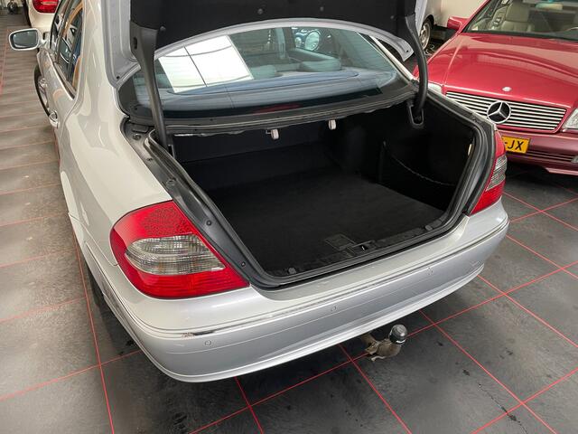 Mercedes-Benz E-Klasse 280 CDI Avantgarde tik in moterStuk