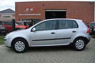 Volkswagen Golf V