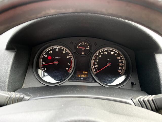Opel Astra 1.4 Essentia