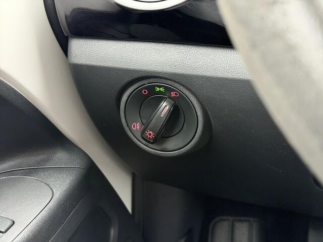 Volkswagen UP 1.0 high up Airco 5Drs Wit Apk 03-2027