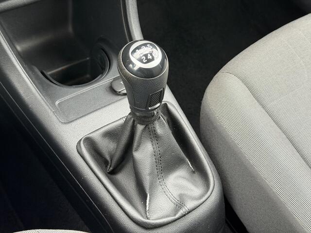Volkswagen UP 1.0 high up Airco 5Drs Wit Apk 03-2027
