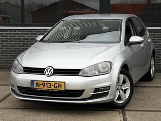 Volkswagen Golf VII