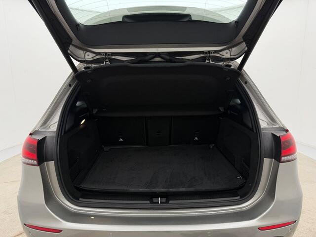 Mercedes-Benz B-Klasse 220 4MATIC | Automaat | Adaptive cruise | Navigatie | Camera | Leder | Panoramadak