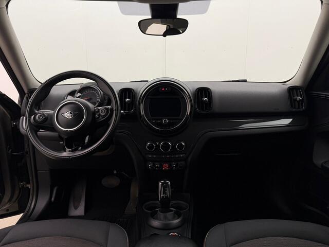 Mini Countryman Mini 1.5 Cooper | Automaat | Cruise control | Stoelverwarming | Parkeersensoren | Afneembare trekhaak