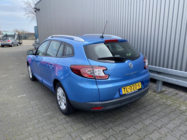 Renault Megane Estate 1.2 TCe Bose Clima, CC, Navi, PDC, LM, Afn.Trekh, nw. APK - Inruil Mogelijk -