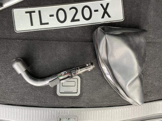 Renault Megane Estate 1.2 TCe Bose Clima, CC, Navi, PDC, LM, Afn.Trekh, nw. APK - Inruil Mogelijk -