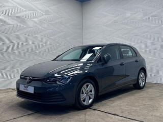 VOLKSWAGEN GOLF VIII*1.0 TSI*CARPLAY*CAMERA*LED*DAB*
