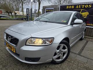 VOLVO V50 2.0 Sport/ 1e eigenaar/nap/airco/cruise/parkeersensor/apk 01-2027/rijd schakelt perfect/inruilen is mogelijk