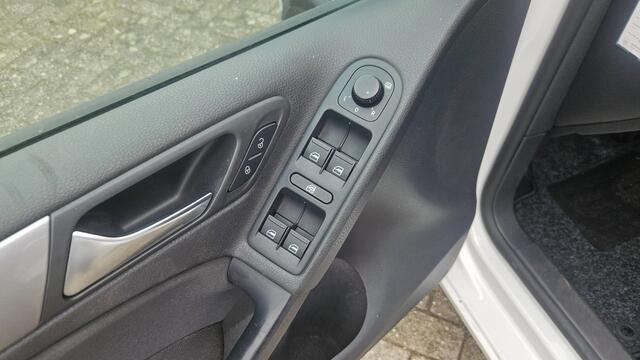 Volkswagen Golf 1.4 Trendline | PDC | Trekhaak | APK 10-2026