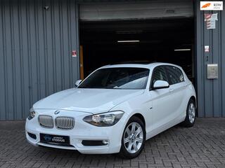 BMW 1-SERIE 116i Business+ Urban Opendak | Navi | PDC