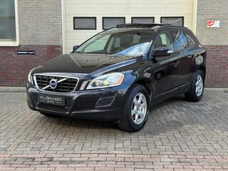 VOLVO XC60 2.4 D5 AWD Summum Panodak Camera Navigatie Stoelverw.