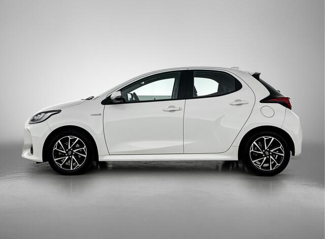 Toyota Yaris 1.5 Hybrid Dynamic | All-Seasonbanden | Stoelverwarming |