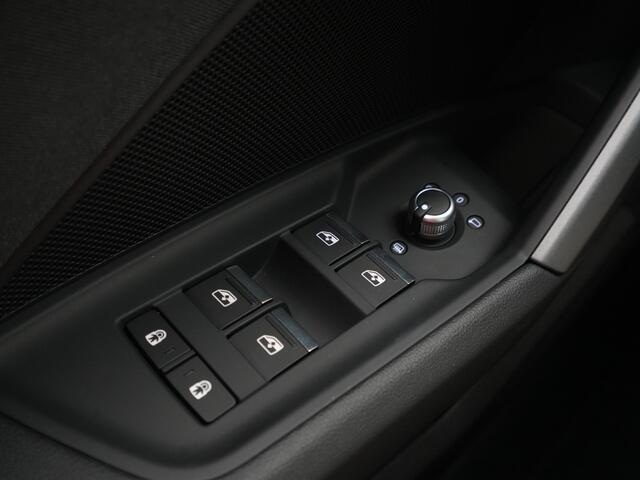 Audi A3 SPORTBACK 40 TFSI e 204pk Advanced Ed. | Panorama | Stoelverw. | Matrix-LED | Navigatie 52