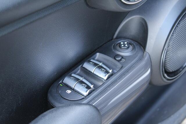 Mini ONE Mini 1.2 102pk Business Navi NL-Auto NAP