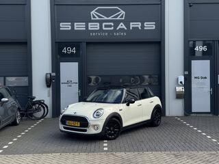 MINI COOPER Mini 1.5 Business Edition PANO, CARPLAY, PDC, LED, 2019 FACELIFT