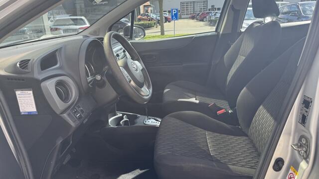 Toyota Yaris 1.5 Full Hybrid Comf | Automaat | Climate