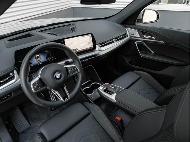 BMW X1 sDrive18i - M-Sport Pro - Pano - Trekhaak - Memoryzetels - Head-up - ACC