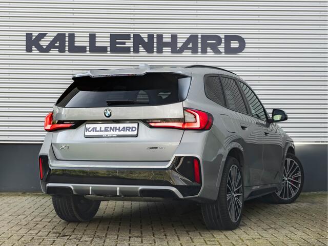 BMW X1 sDrive18i - M-Sport Pro - Pano - Trekhaak - Memoryzetels - Head-up - ACC