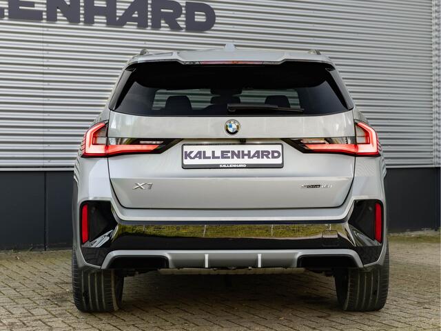 BMW X1 sDrive18i - M-Sport Pro - Pano - Trekhaak - Memoryzetels - Head-up - ACC