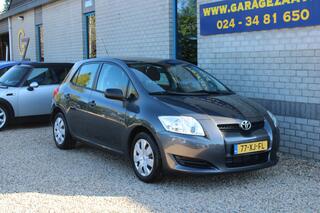 Toyota Auris (2006 - 2012)