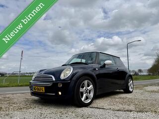 MINI COOPER Mini 1.6 Chili, BJ 2005, Airco APK Juni 2027