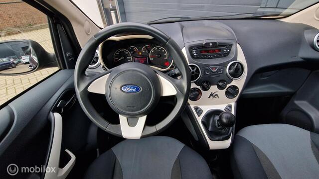 Ford KA 1.2 Titanium AIRCO NW APK 123000 KM NAP