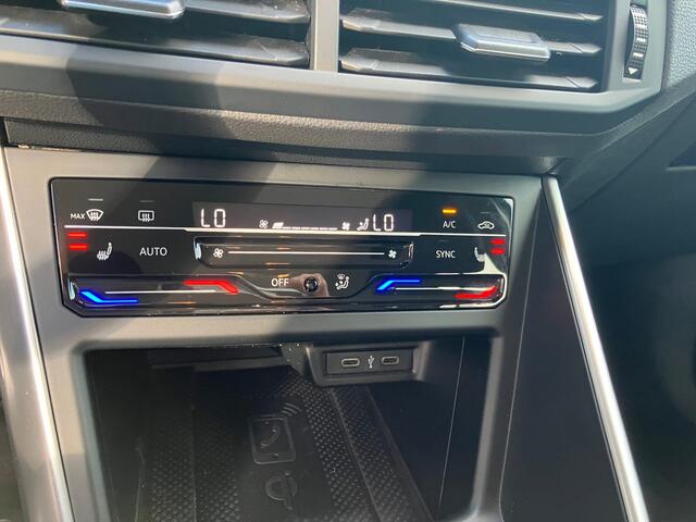 Volkswagen Polo 1.0 TSI Life LM VELGEN/ CARPLAY/ STOELVERWARMING