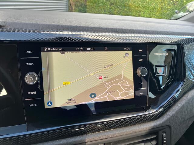 Volkswagen Polo 1.0 TSI Life LM VELGEN/ CARPLAY/ STOELVERWARMING