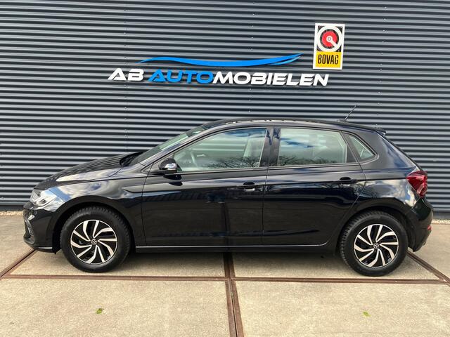 Volkswagen Polo 1.0 TSI Life LM VELGEN/ CARPLAY/ STOELVERWARMING