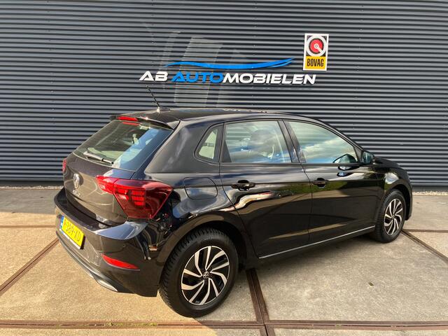 Volkswagen Polo 1.0 TSI Life LM VELGEN/ CARPLAY/ STOELVERWARMING