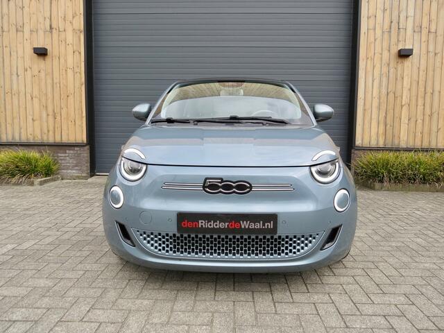 Fiat E-500 La Prima 42 kWh Leder Carplay Unieke kleur