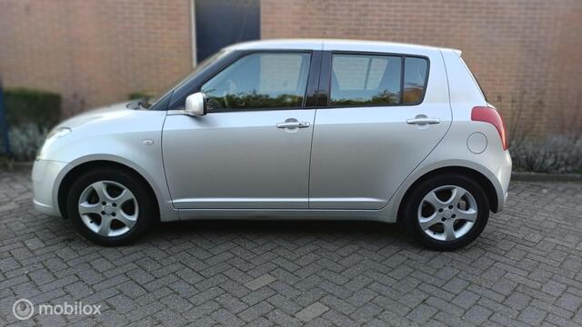 Suzuki Swift 1.3 Exclusive