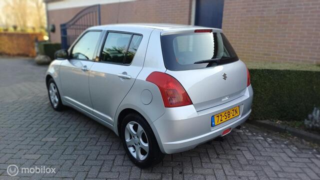 Suzuki Swift 1.3 Exclusive