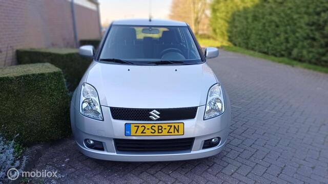 Suzuki Swift 1.3 Exclusive