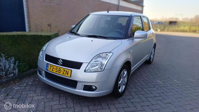 Suzuki Swift 1.3 Exclusive