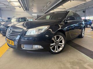 Opel Insignia Sports Tourer (2008 - 2017)