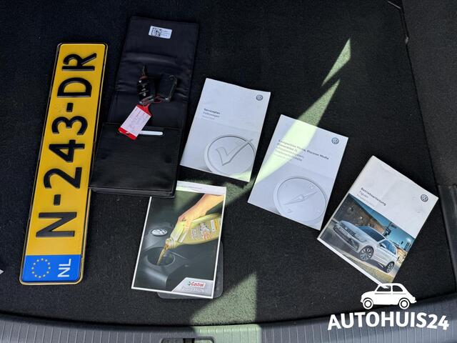Volkswagen Tiguan 1.4 TSI Connected Series 2017 TREKHAAK CLIMA PDC STOELVERWARMING