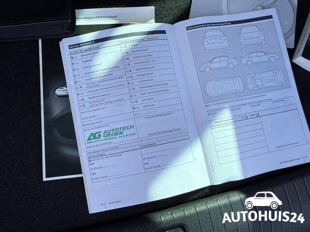 Volkswagen Tiguan 1.4 TSI Connected Series 2017 TREKHAAK CLIMA PDC STOELVERWARMING