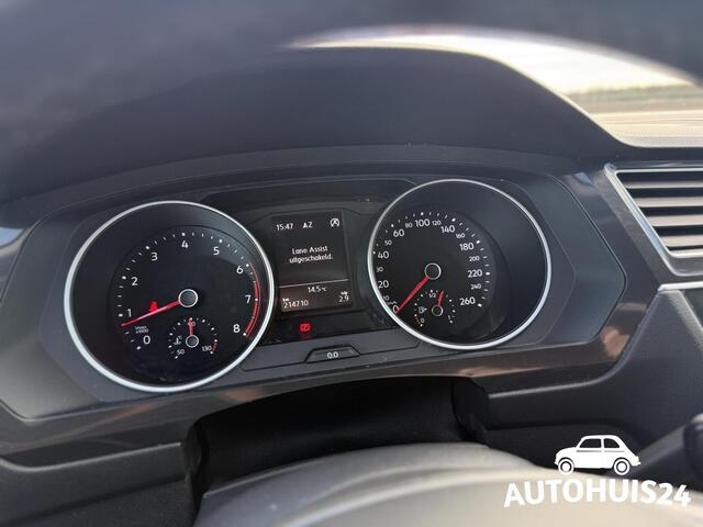 Volkswagen Tiguan 1.4 TSI Connected Series 2017 TREKHAAK CLIMA PDC STOELVERWARMING