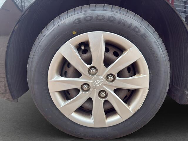 Hyundai I 10 1.0i i-Motion Comfort | Clime | Cruise | Radio/CD | Volledig Dealer Onderhouden