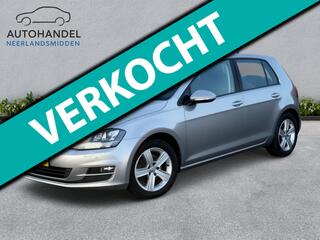 Volkswagen Golf VII