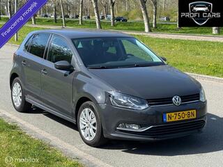 Volkswagen Polo (2009 - 2017)