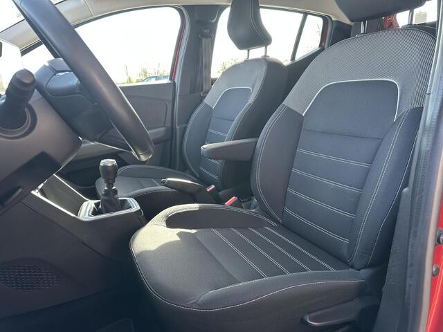 Dacia Sandero 1.0 TCe 90 Comfort | PARKEERSENSOREN | AIRCONDITIONING | CRUISE CONTROL | APPLE CARPLAY & ANDROID AUTO