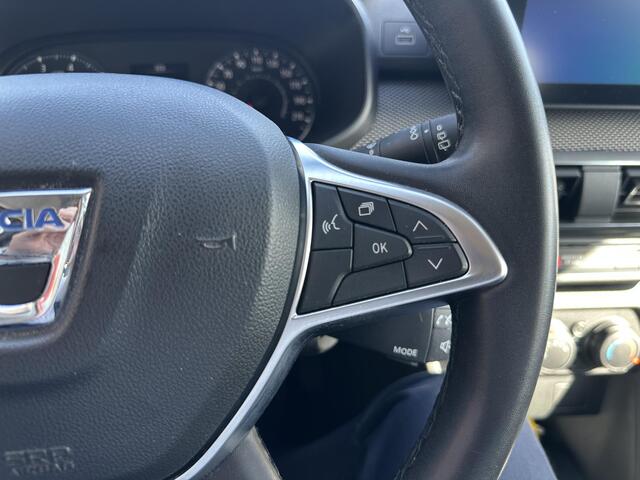 Dacia Sandero 1.0 TCe 90 Comfort | PARKEERSENSOREN | AIRCONDITIONING | CRUISE CONTROL | APPLE CARPLAY & ANDROID AUTO
