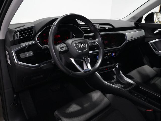 Audi Q3 Sportback 40 TFSI quattro Advanced Ed. | Matrix-LED | Navigatie | PDC | 18 | Virtual Cockpit 45