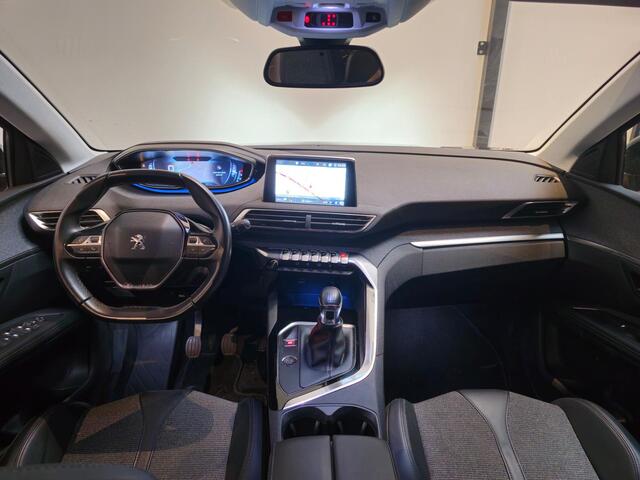 Peugeot 5008 1.2 PureTech Allure Avantage 7-Persoons - Panoramadak - - Apple Carplay/Android Auto - Navi - Elektrisch bedienbare achterklep