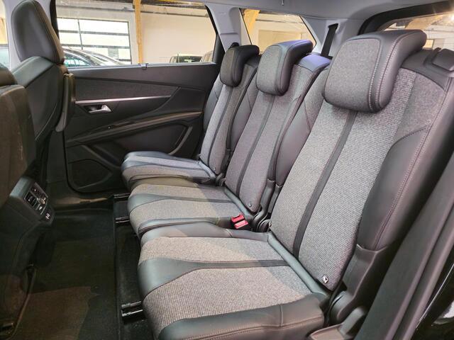 Peugeot 5008 1.2 PureTech Allure Avantage 7-Persoons - Panoramadak - - Apple Carplay/Android Auto - Navi - Elektrisch bedienbare achterklep