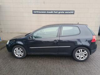 Volkswagen Golf VI