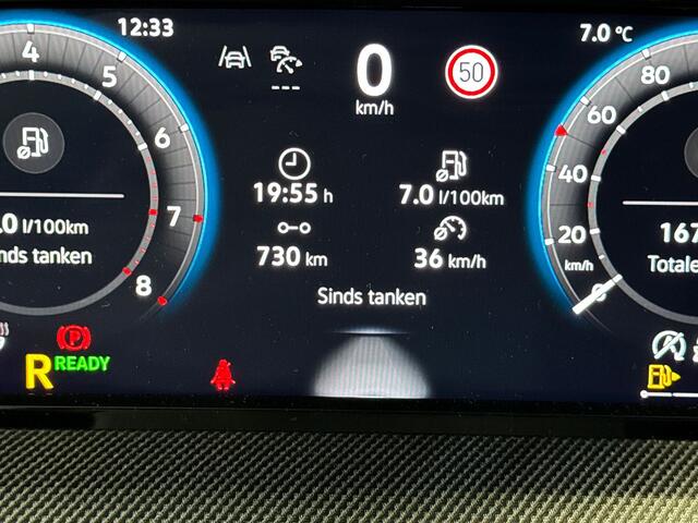Volkswagen Golf 1.5 150pk eTSI R-Line Edition Dodehoeksensoren | Achteruitrijcamera | Stoelverwarming